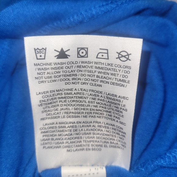 NIKE Woman's Active Wear Athletic T-Shirt - Picture 6 of 8